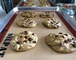 User:  gracoman
Name:  IMG_4935.jpg
Title: Cafe-style chocolate chip cookies
Views: 9
Size:  168.10 KB