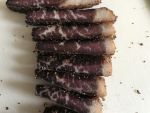 Biltong dried and sliced.JPG by gracoman